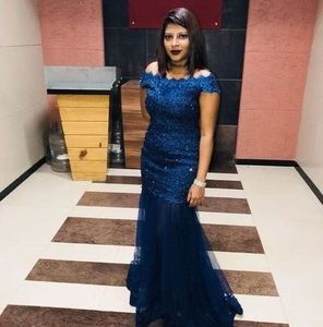 Meet your Posher, Claudia